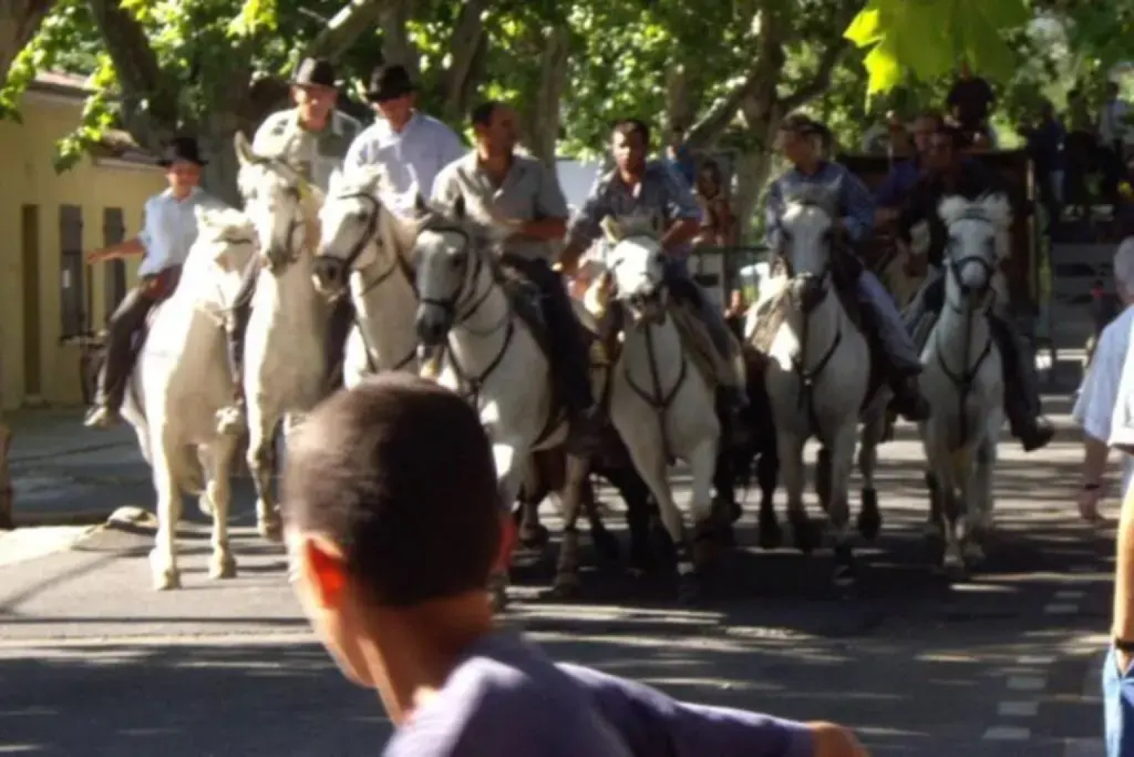 Maison Calme Avec Jardin Et Parking Prives