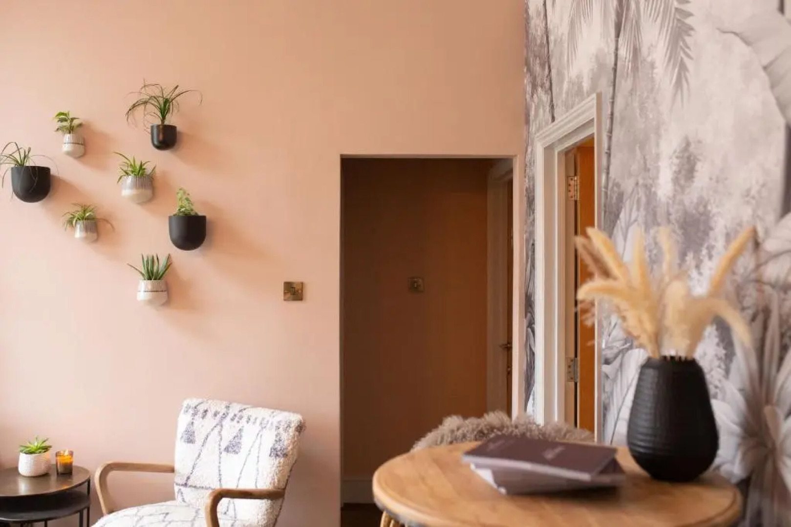 The Railway Hotel by Barefoot Retreats