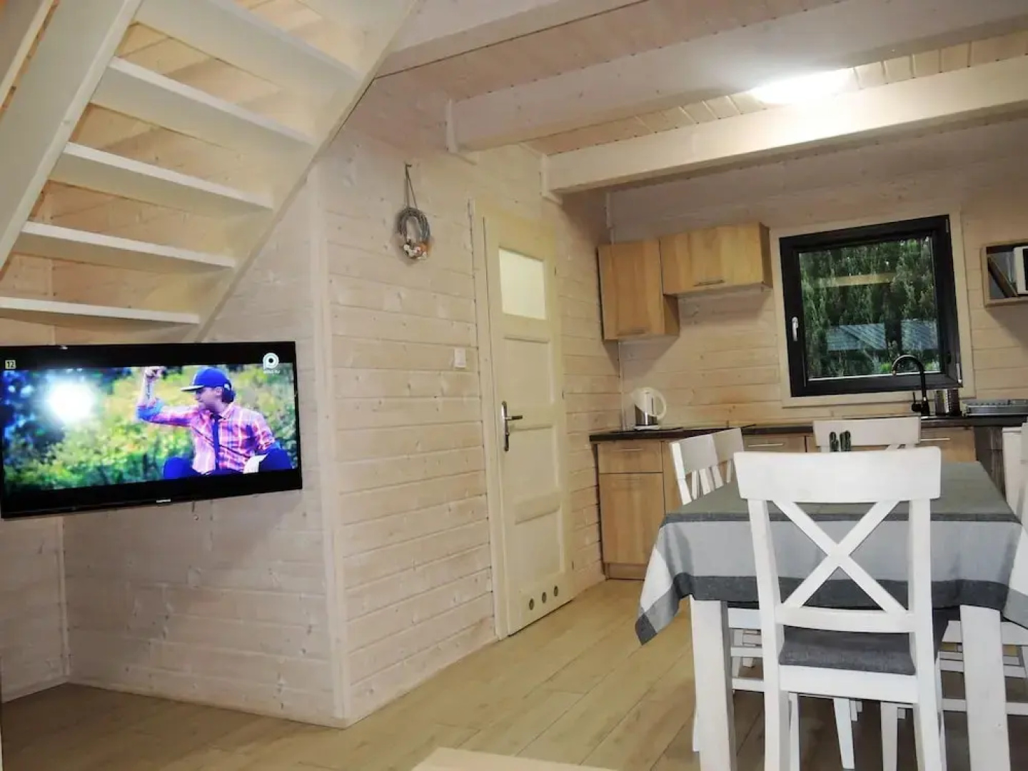 Holiday Home in Dziwnowek by Sea and Lake