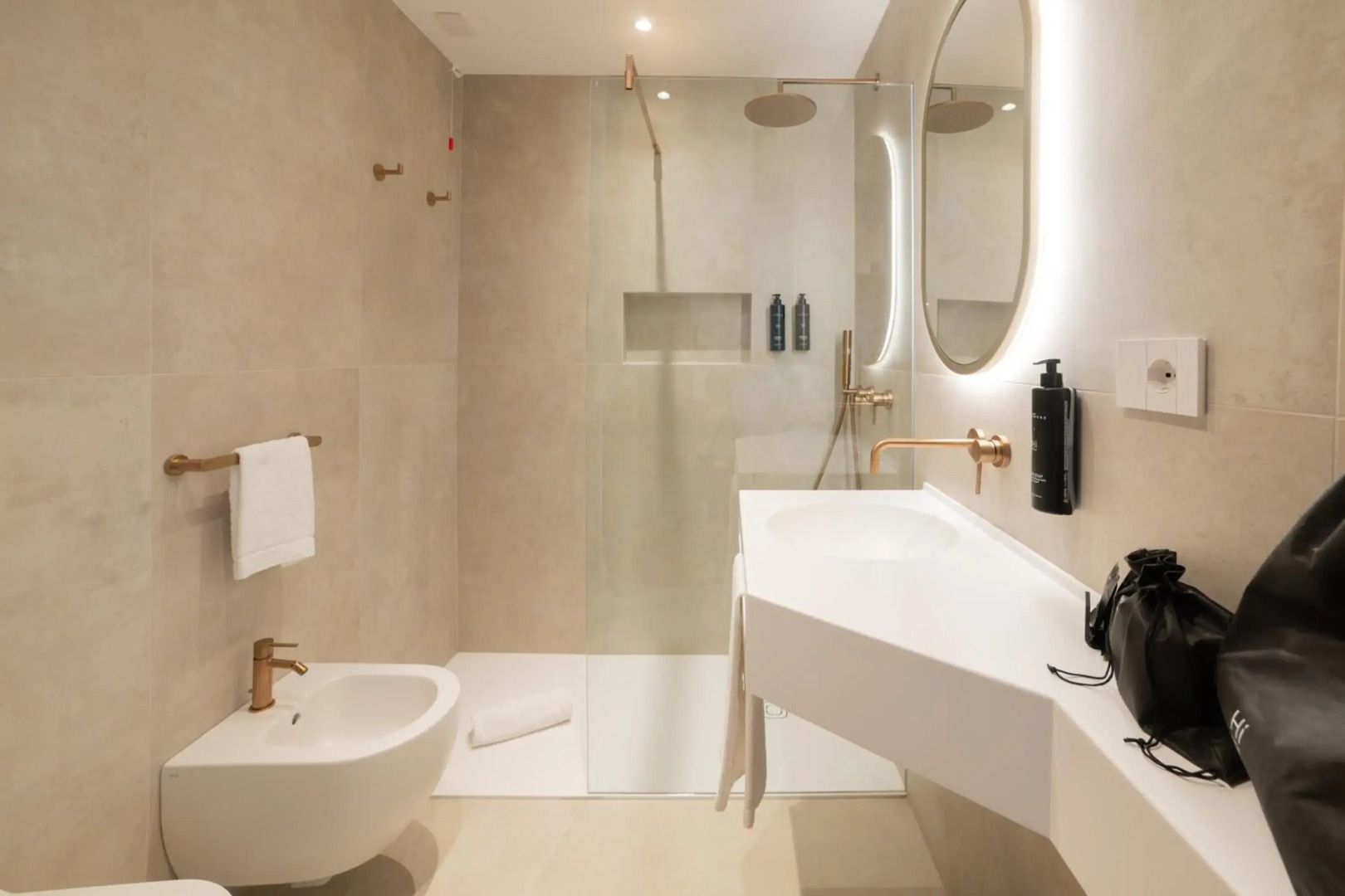 Hi Hotels Sirmione - Lakeview Pool