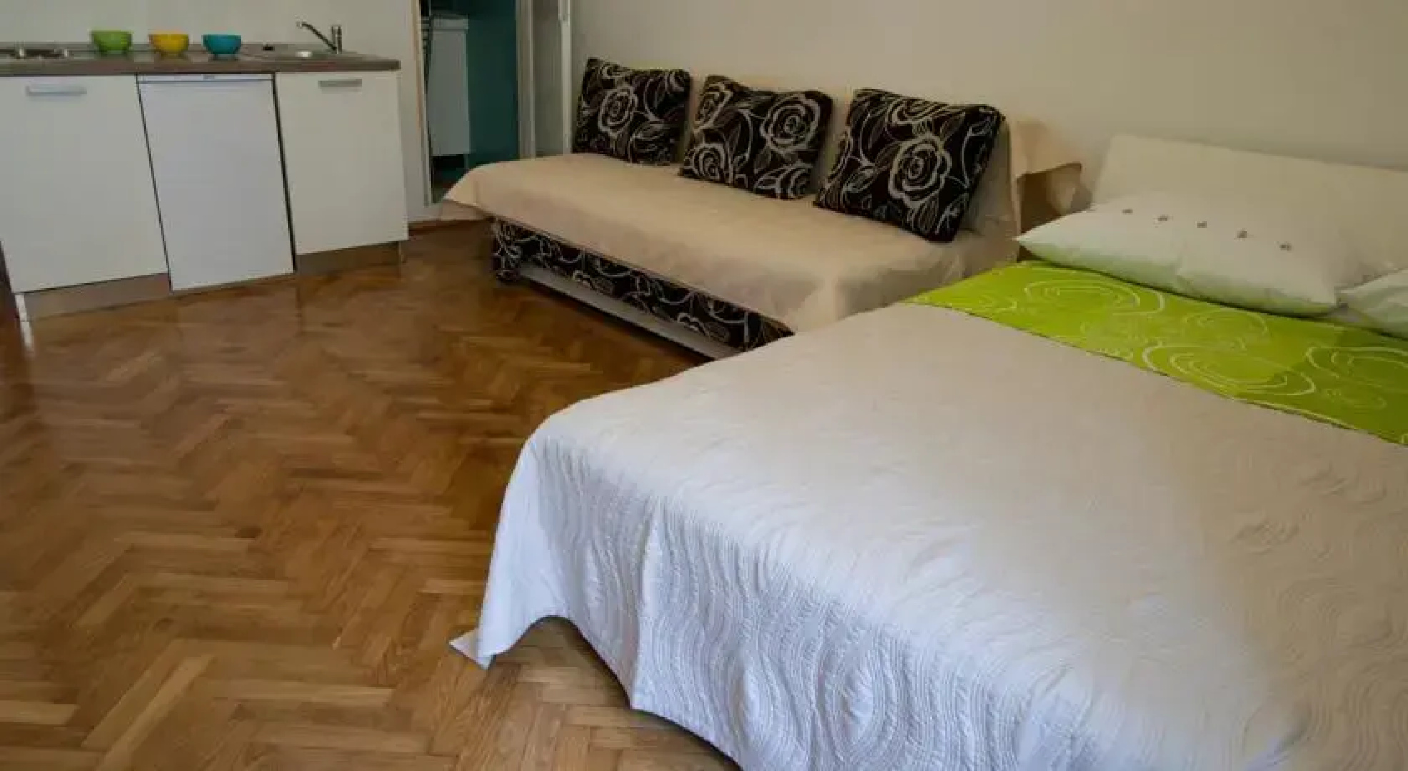 Split Easy Going Rooms
