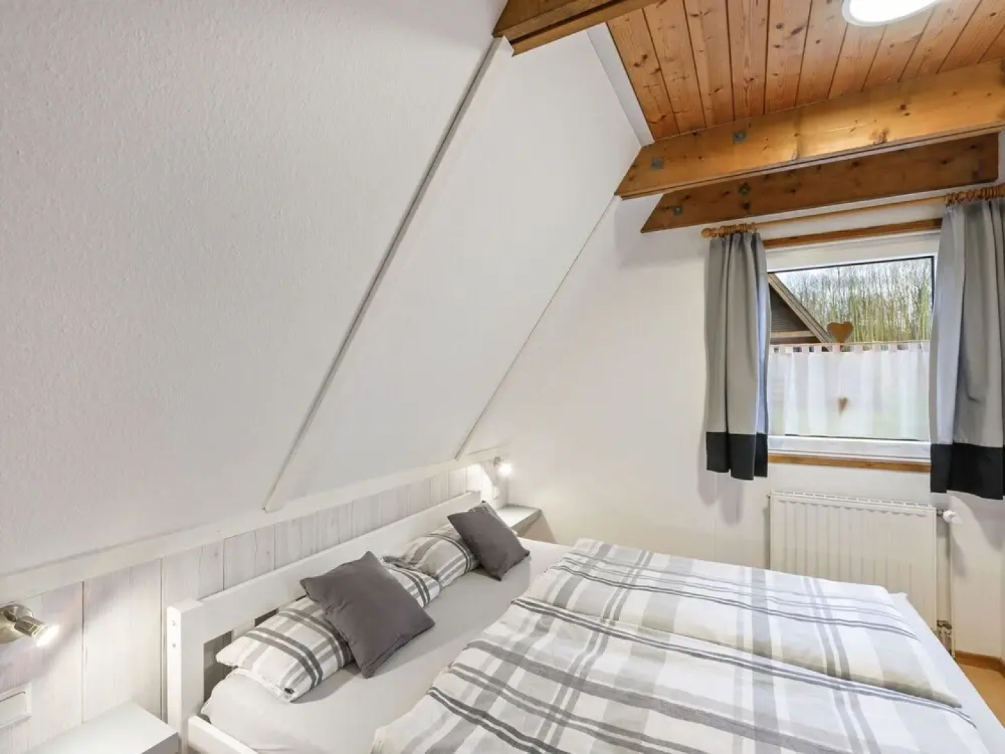 Cozy Holiday Home in Bad Arolsen near River