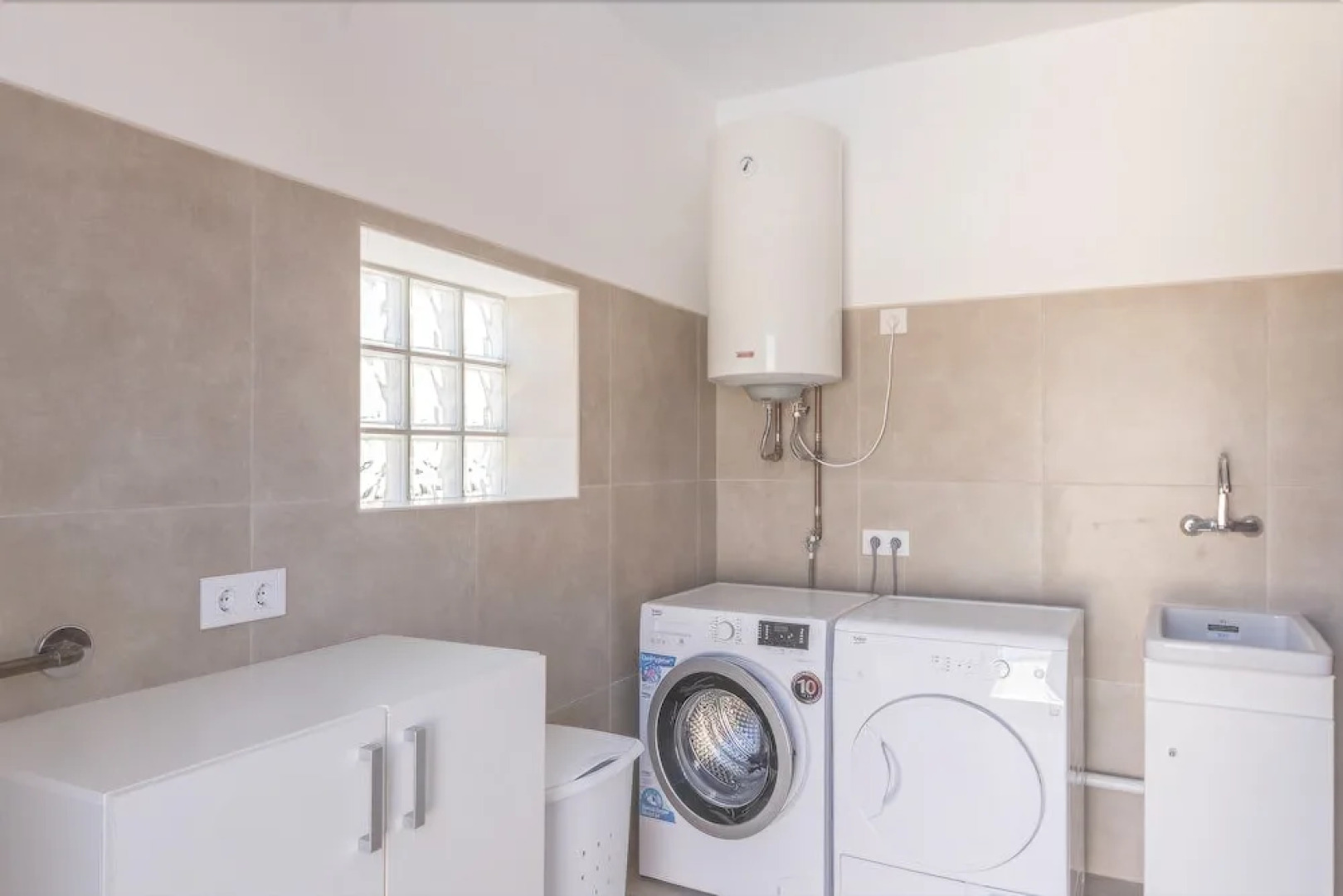 Cas Padrins de Ses Tanques