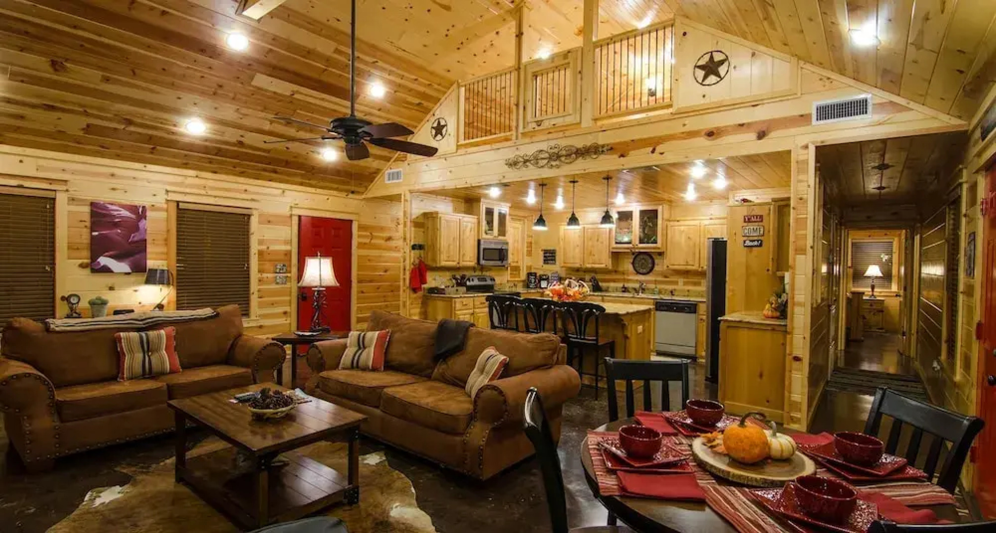 Shine on Harvest Moon With Private Grill and Hot Tub by Redawning