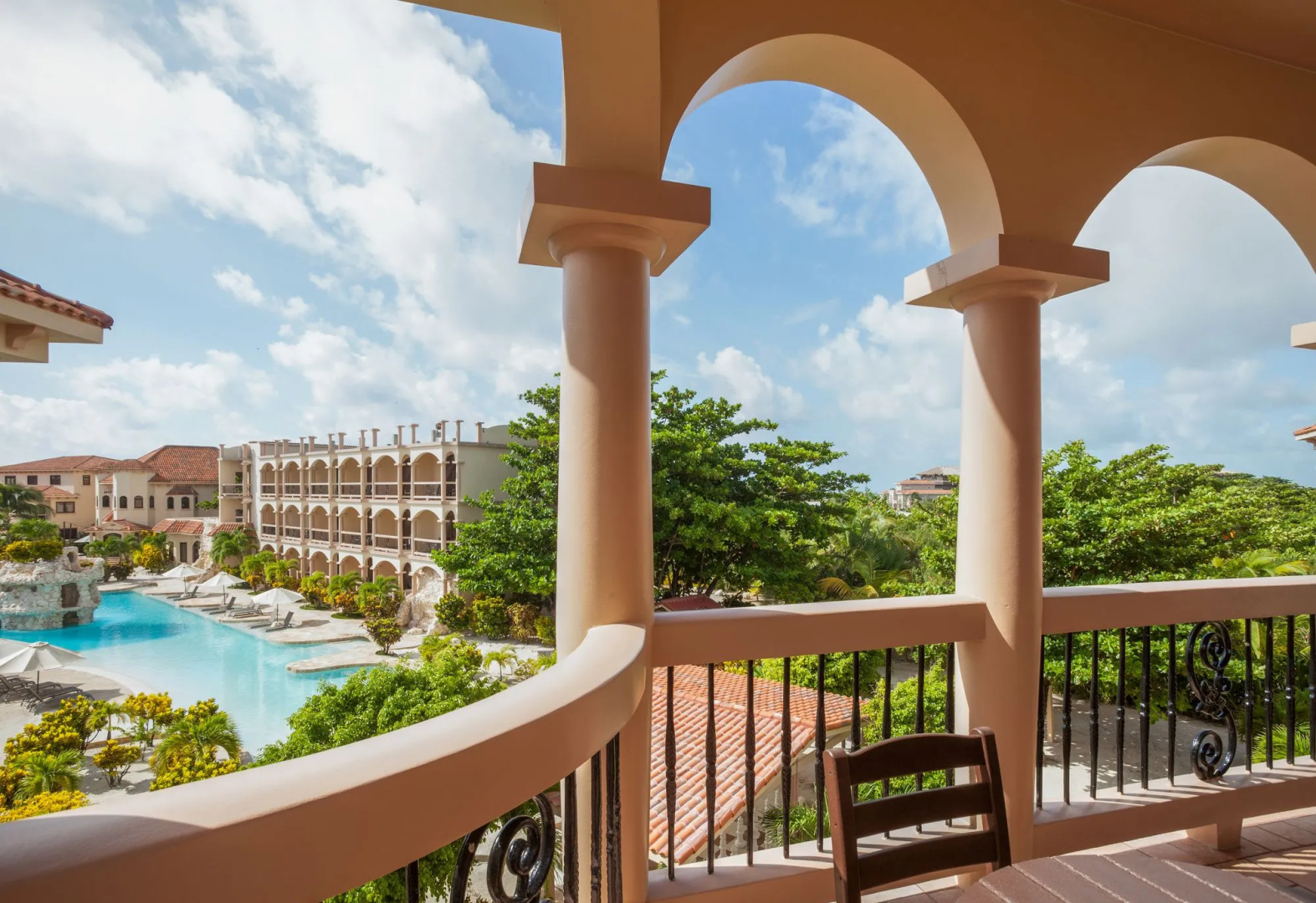 Coco Beach Resort