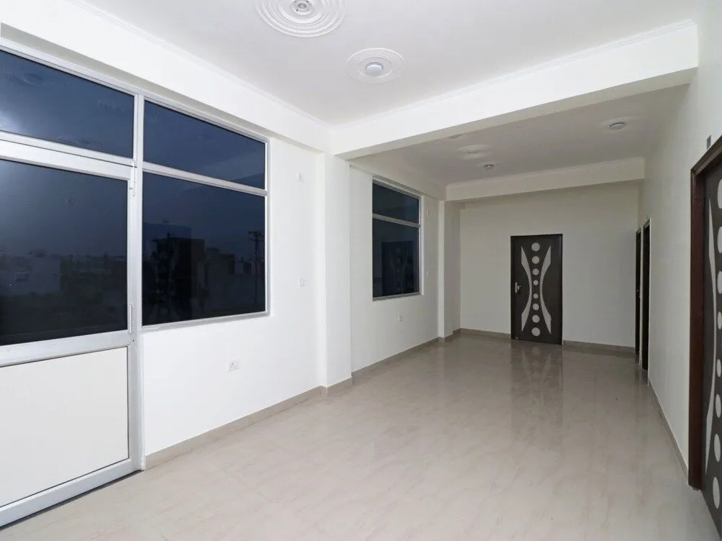 OYO 12493 Hotel Taaz Comfort Inn