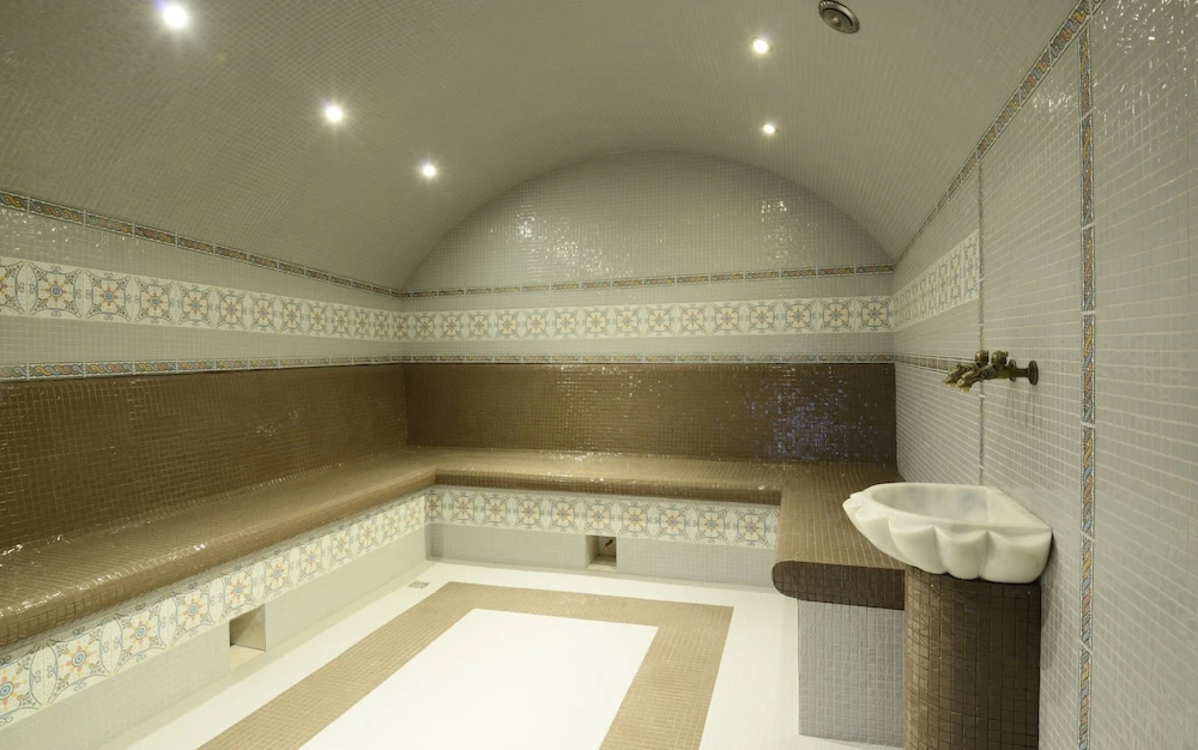 Imperial Wellness & Spa Hotel
