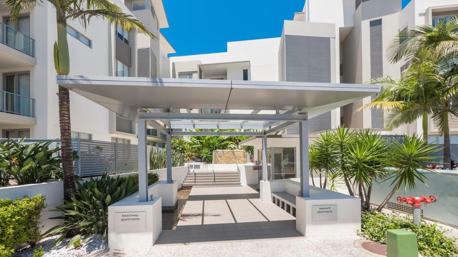 White Shells Luxury Apartments