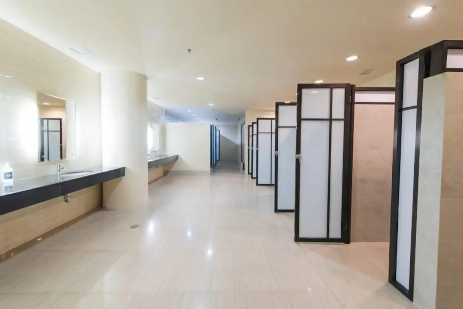 PassGo Digital Airport Bali