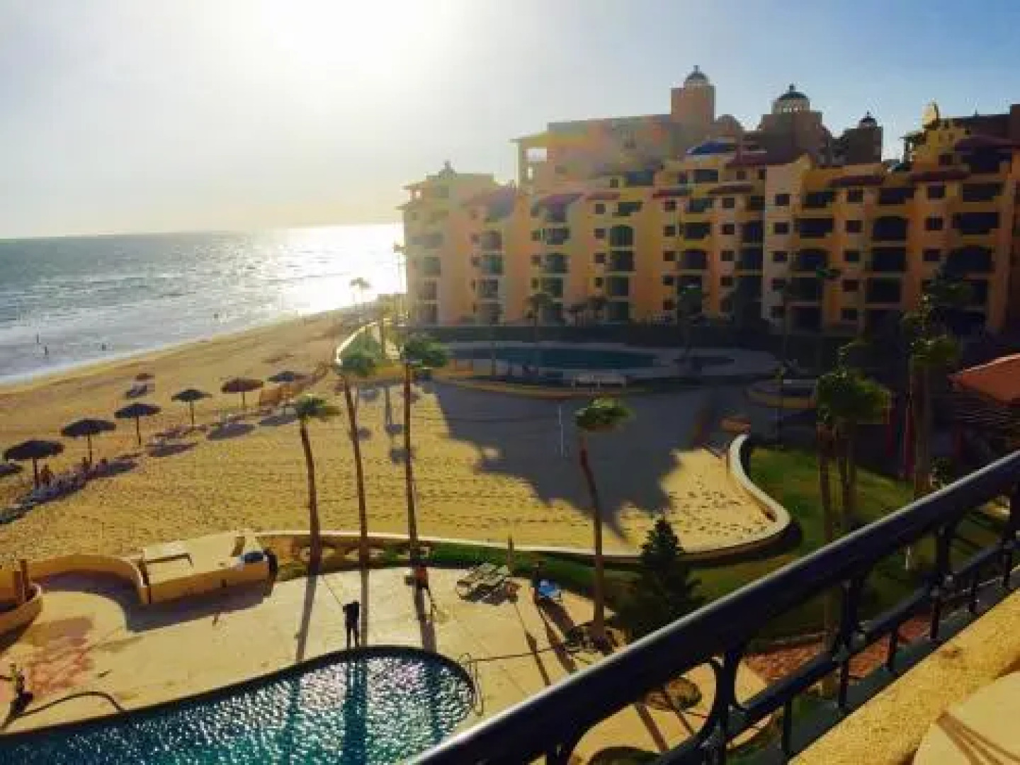 Sea-esta Condo On The Beach