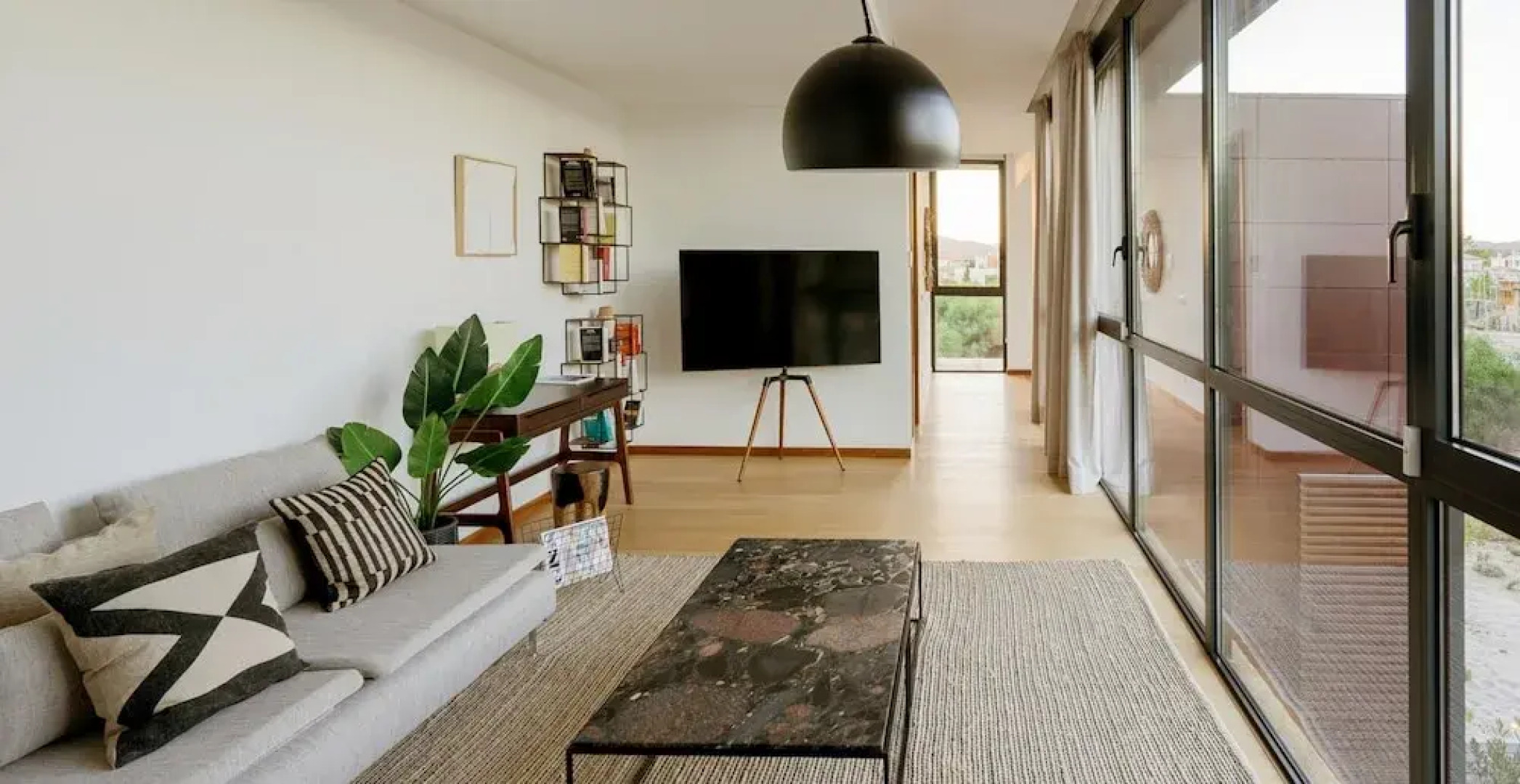 Troya Regal Villa By Cadenzalux