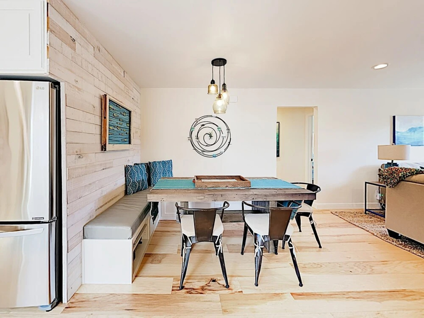 4465 Portola Dr House 3 Bedrooms 1 Bathroom Home