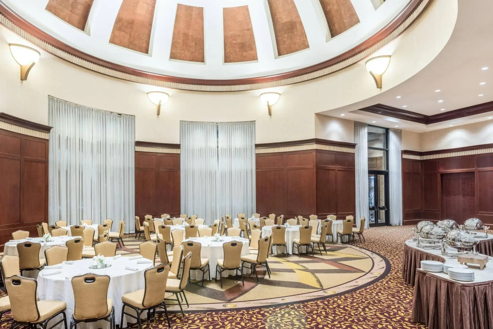 Crowne Plaza Providence-Warwick Airport by IHG