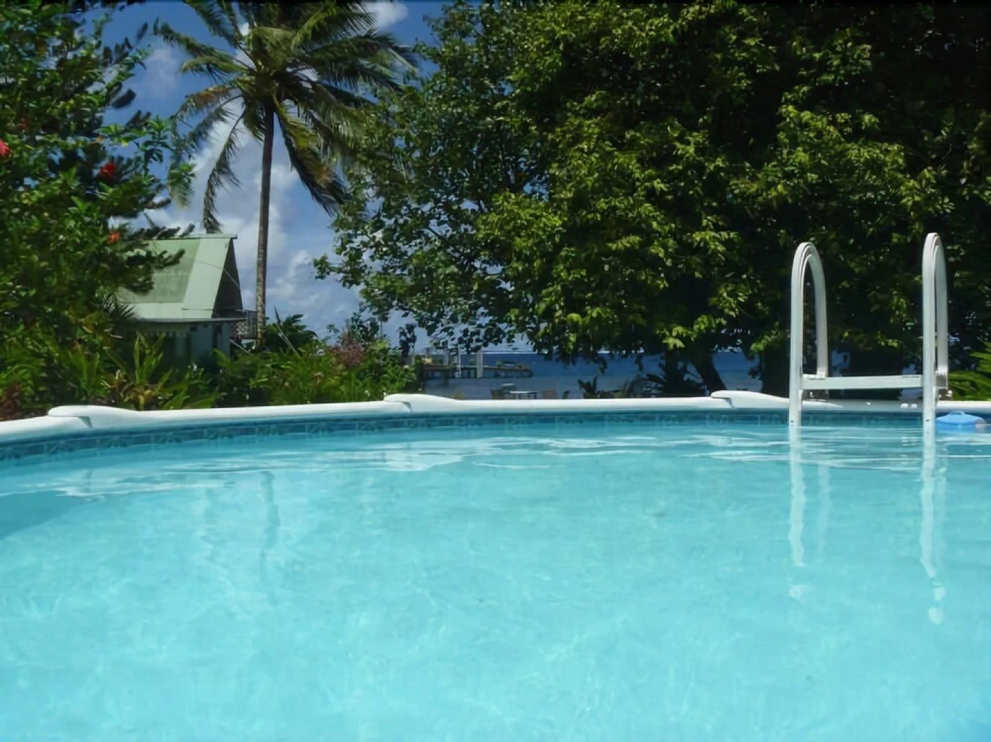 Bonjouir Lodge Paradise