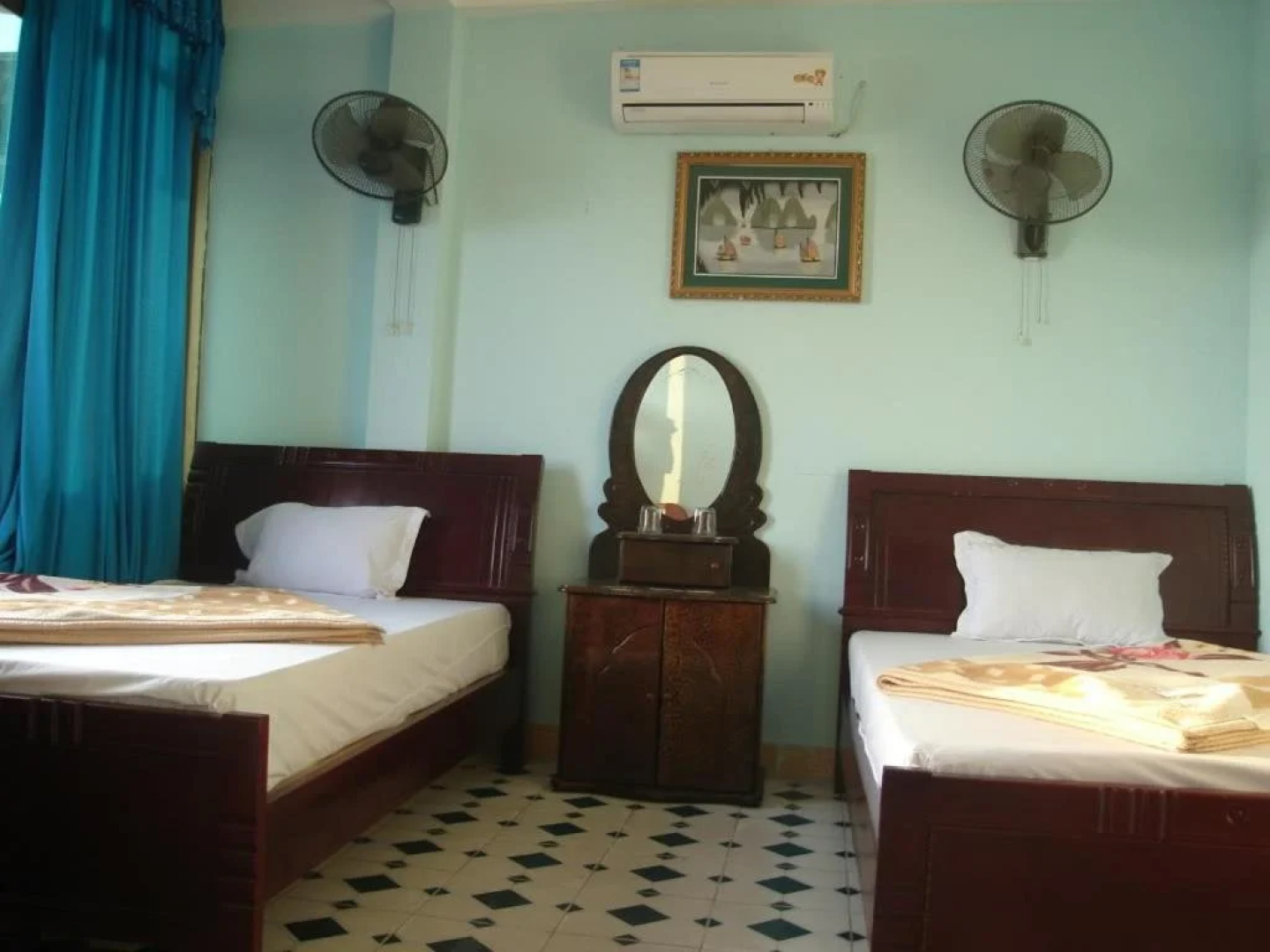 Ngoc Vy Hotel