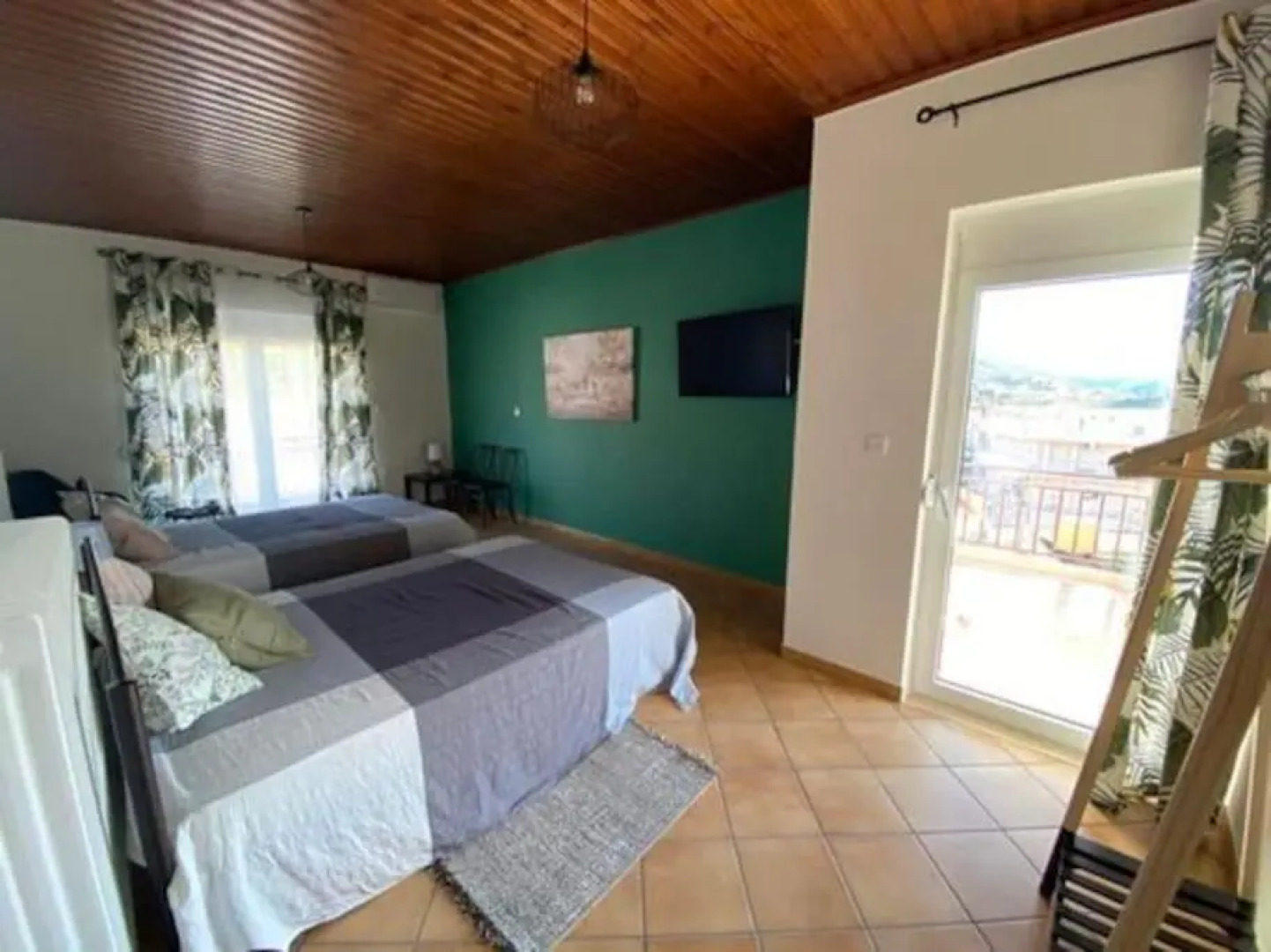 Laki's House Οροφοδιαμέρισμα με σοφίτα