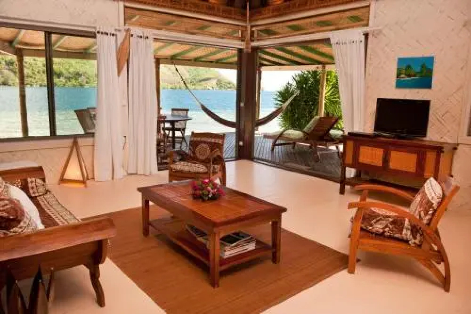 Robinson's Cove Villas - Deluxe Cook Villa