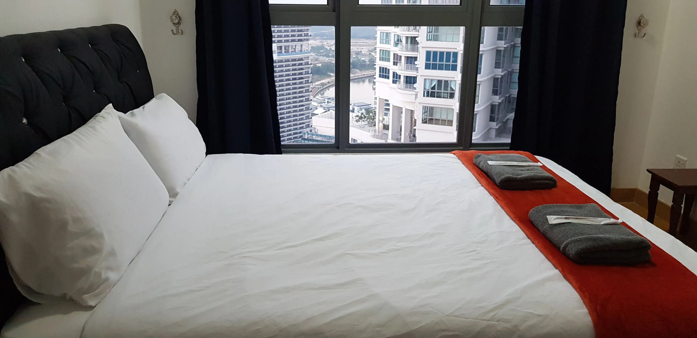 Teega Suite 3BD Seaview Puteri Harbour