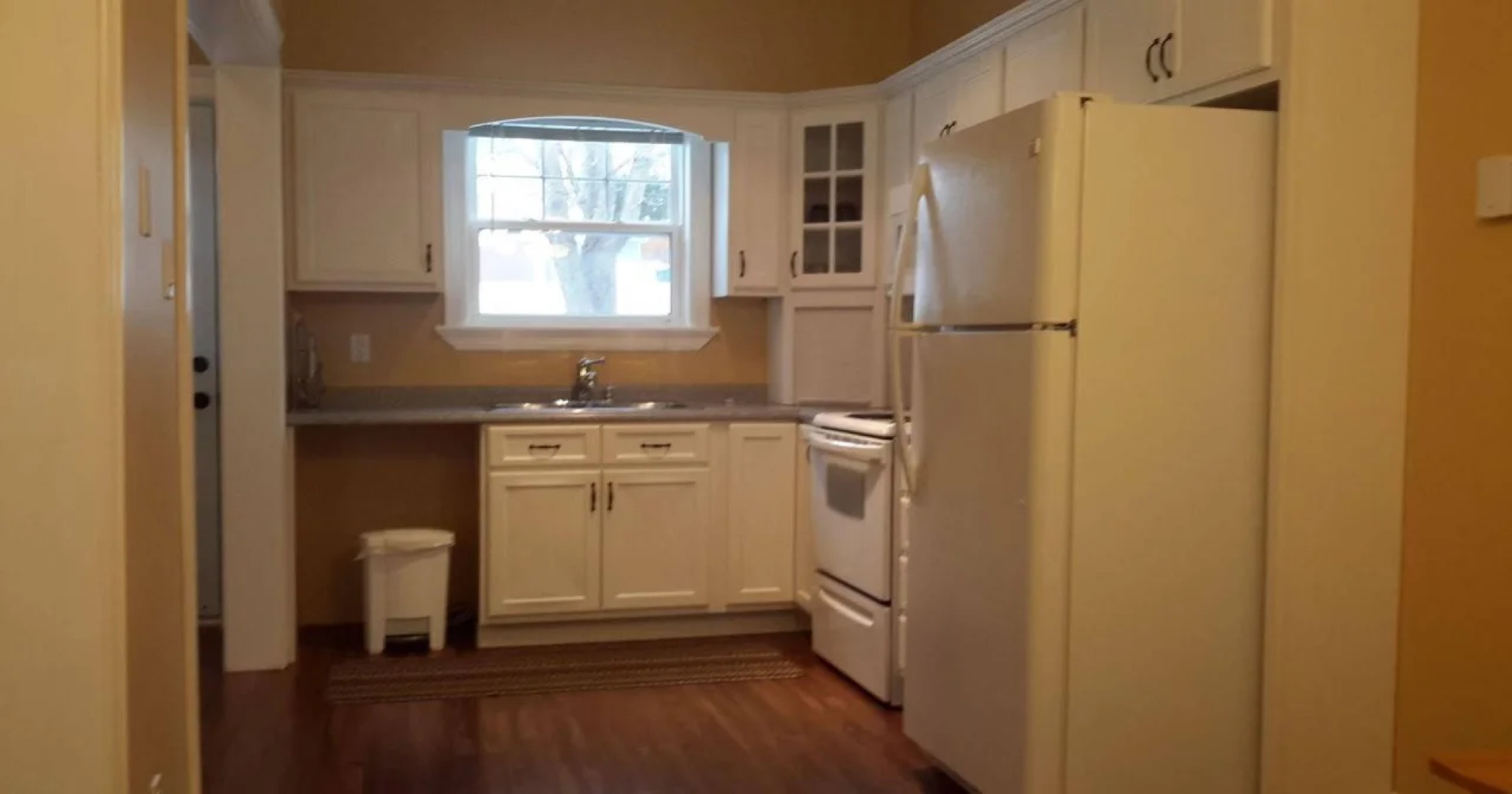 Eddie James Harbour Cottage