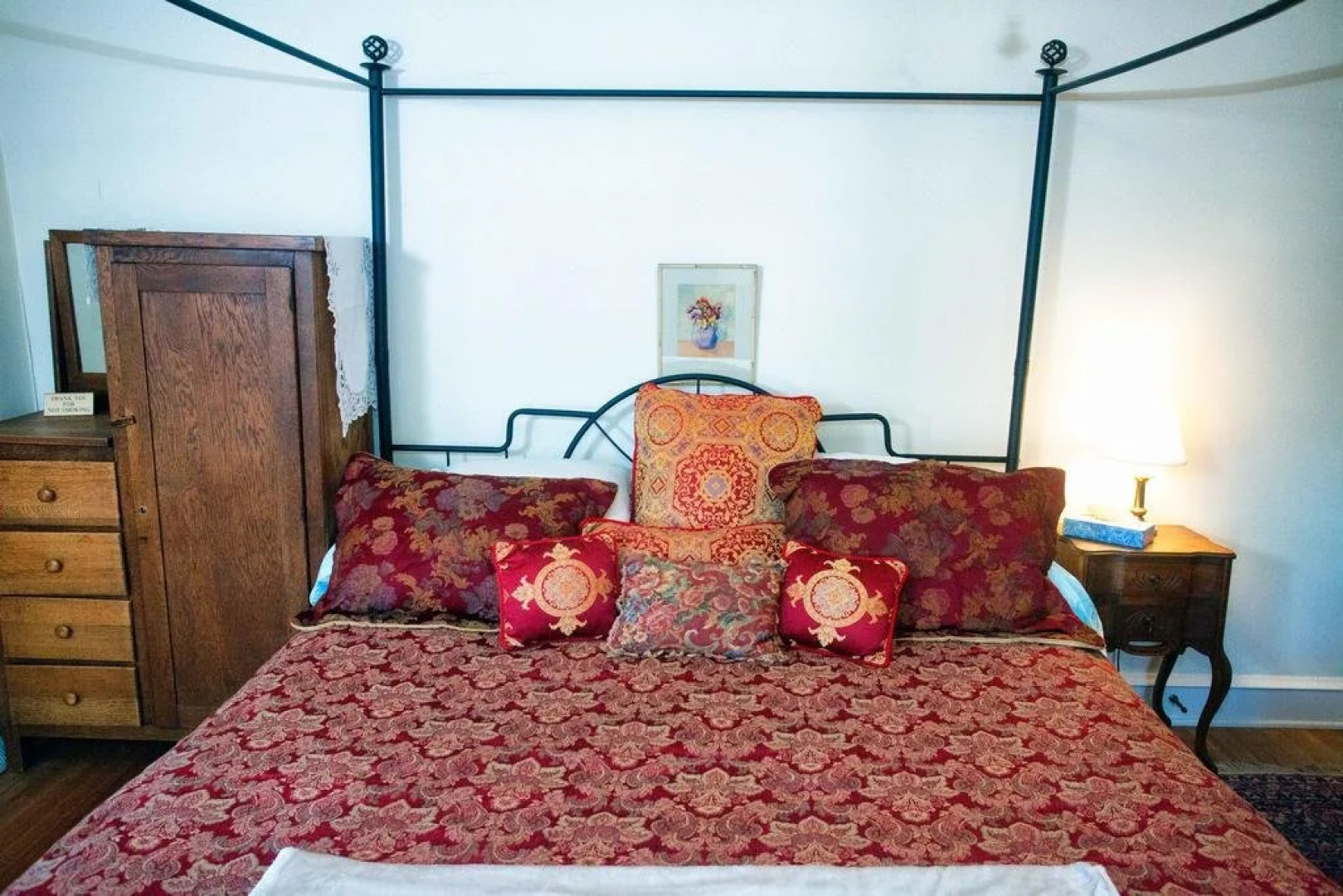 Candlelight Inn Bed & Breakfast