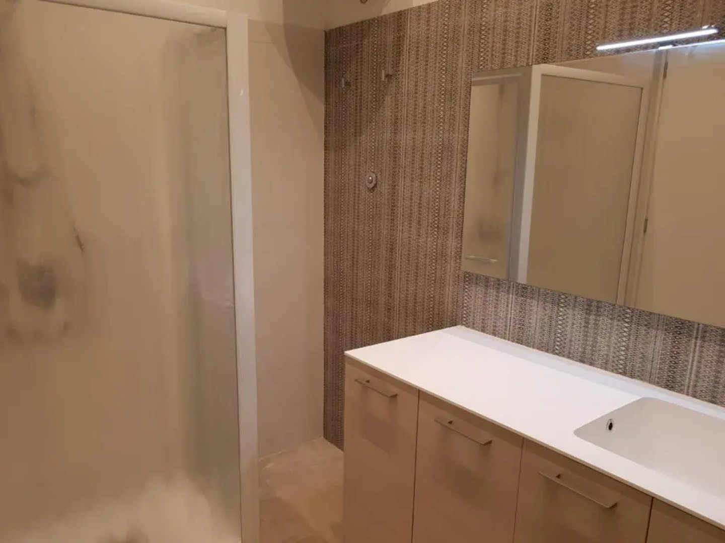 Appartamento GIOIOSA 2 con giardino e vista Lago Maggiore