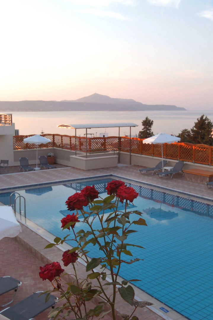 Sunrise Suites