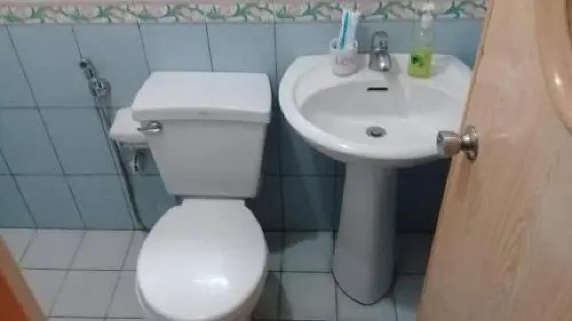 Florabells Iraya Guest House