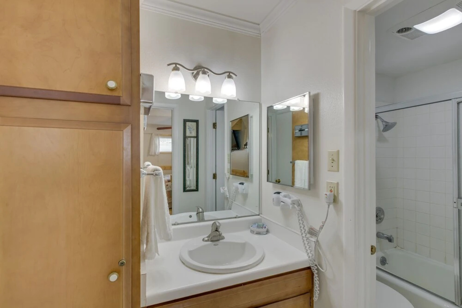 Main Street Red River Condo w/ Fireplace & Views!