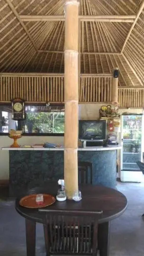 Warung Santa Fe and Bungalows