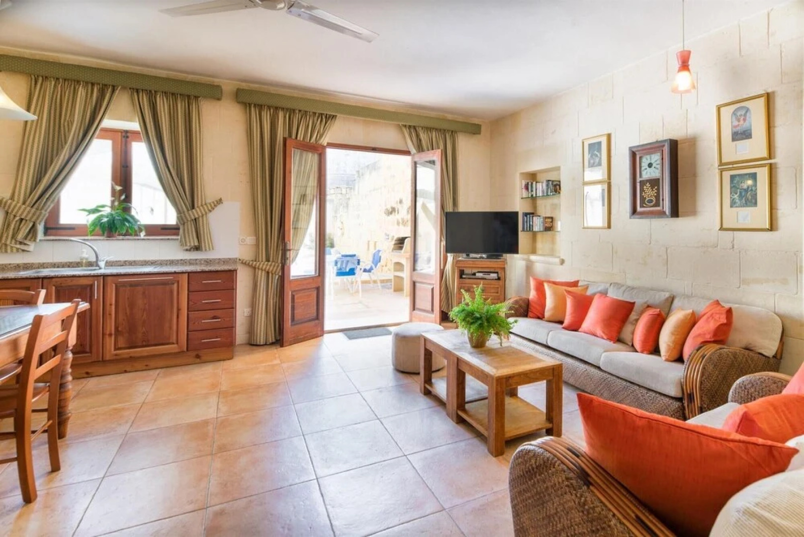 Ta Gianni - Xewkija Holiday Home