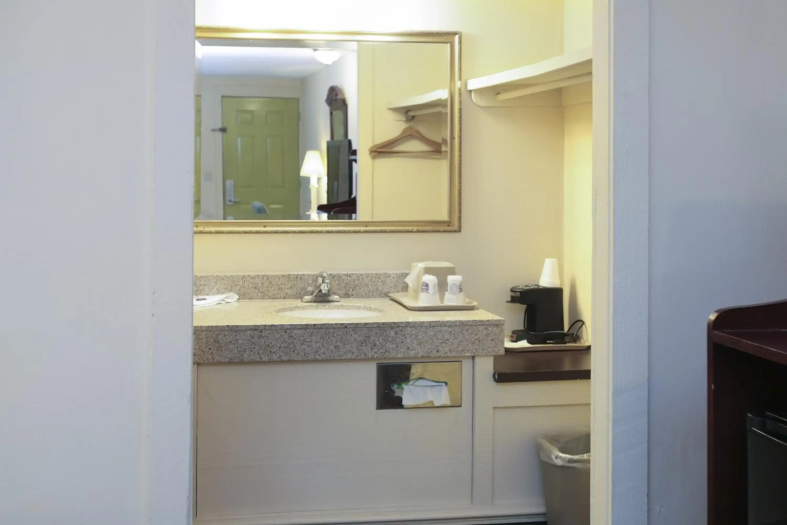 Knights Inn Battle Creek