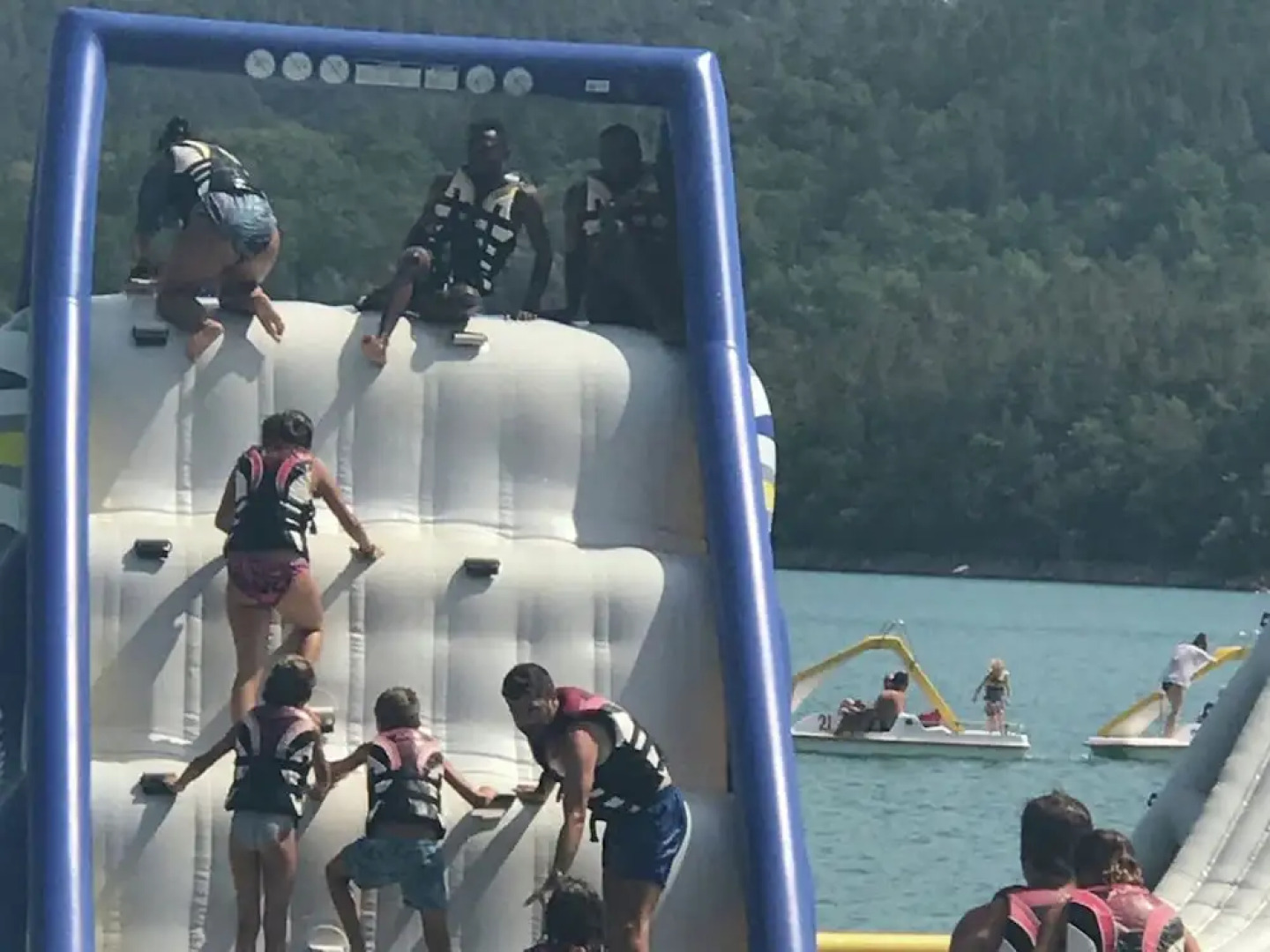 Gorgeous Villa in Montcaret With Private Swimming Pool