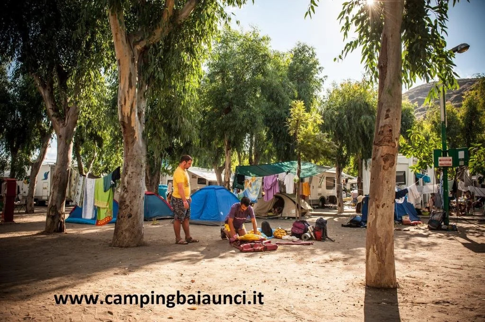 Camping Baia Unci