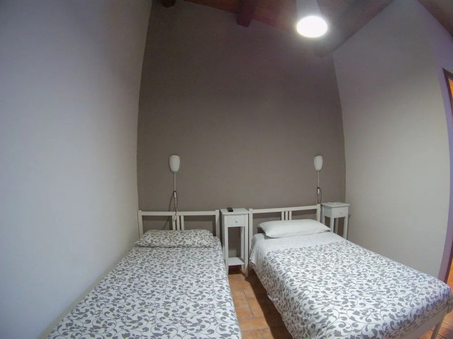 Country House LIsola Che Non C