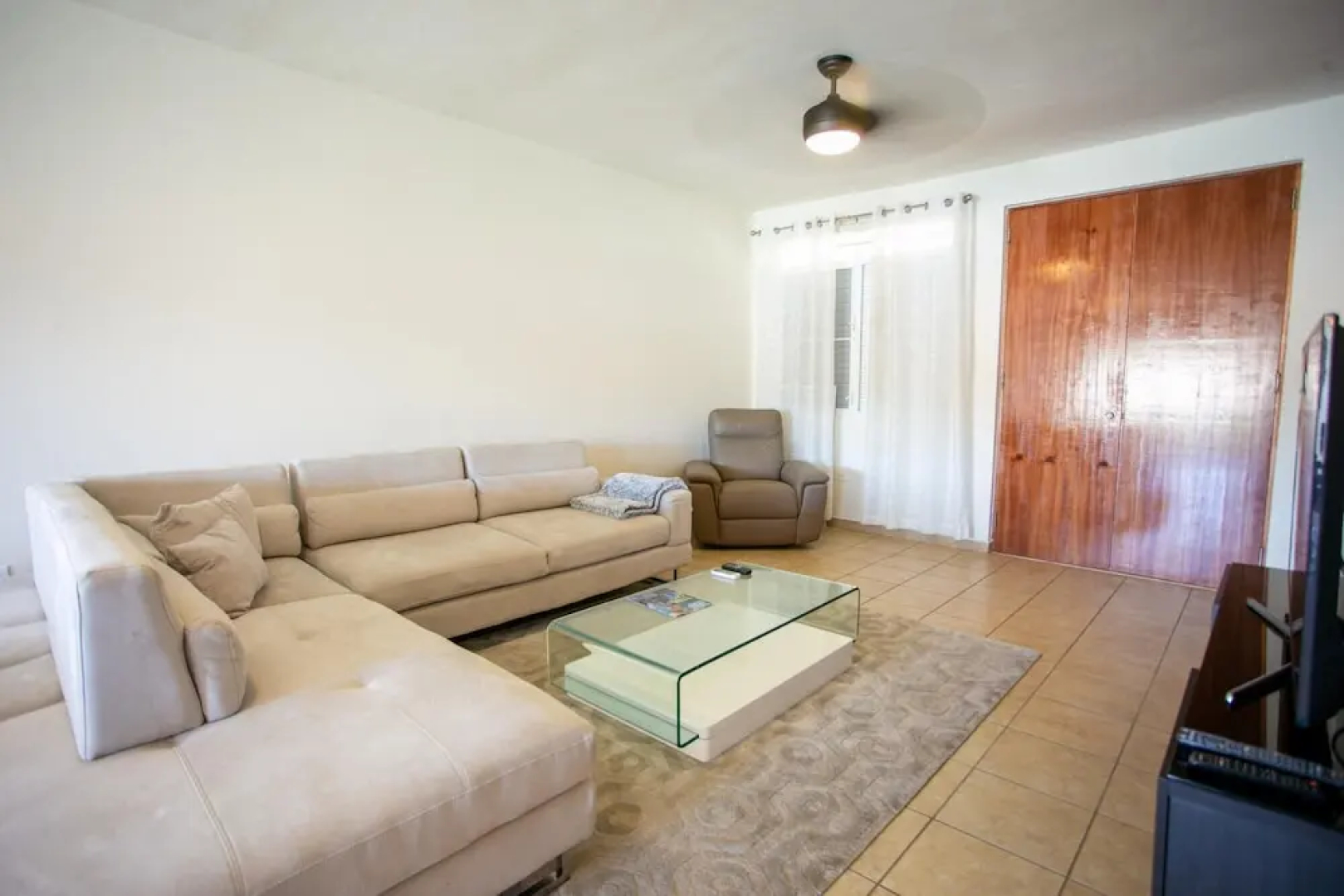 Ocean View Scenic and Amazing Villa Beautiful Pool Huge Rooftop Deck Hl9e