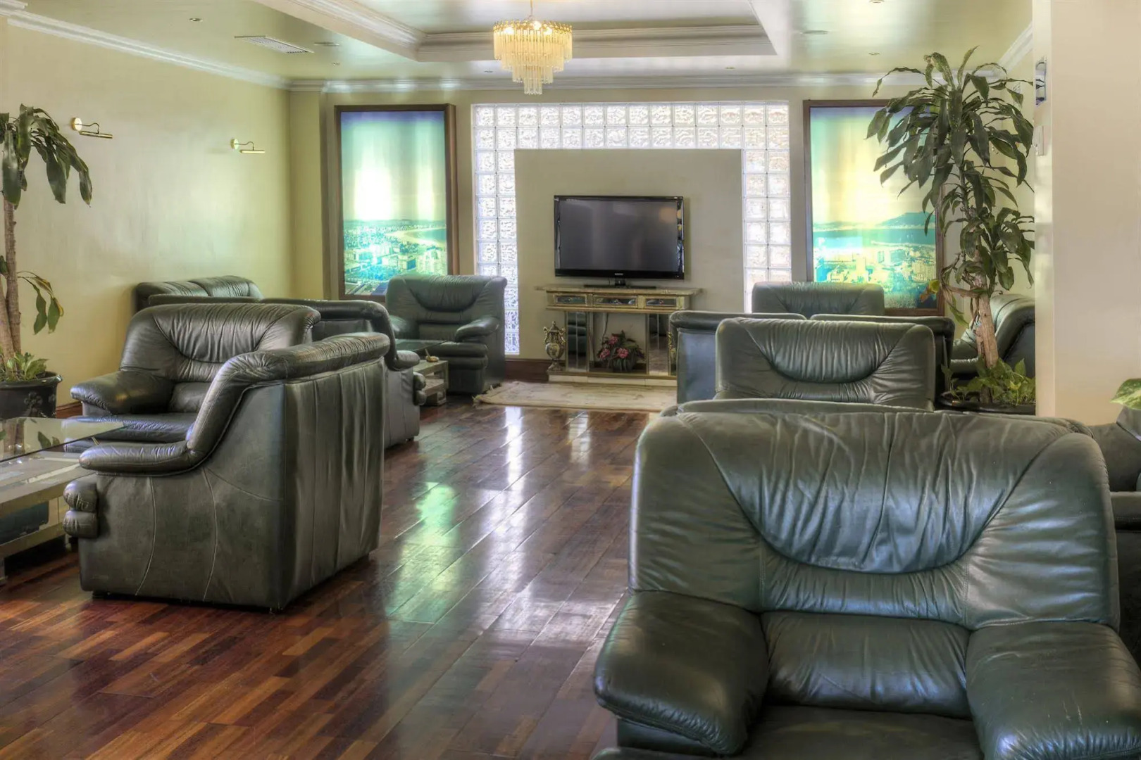 Hotel Villa de Laredo