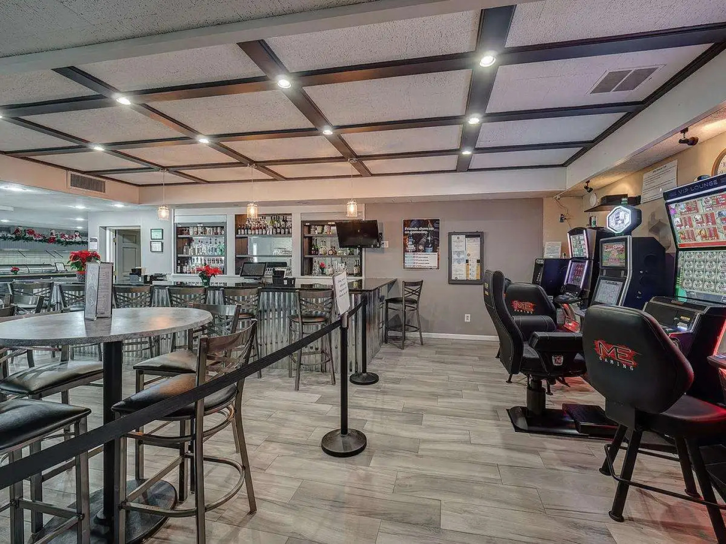 Eastlake Suites Hotel & Conference Center By OYO Urbana