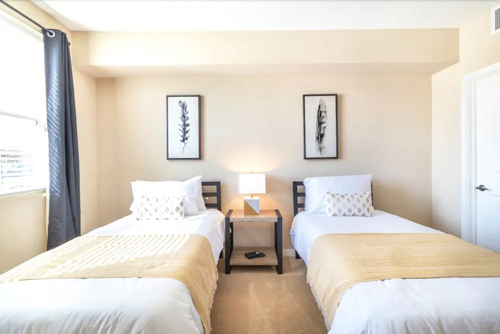 Kasa San Mateo Apartments