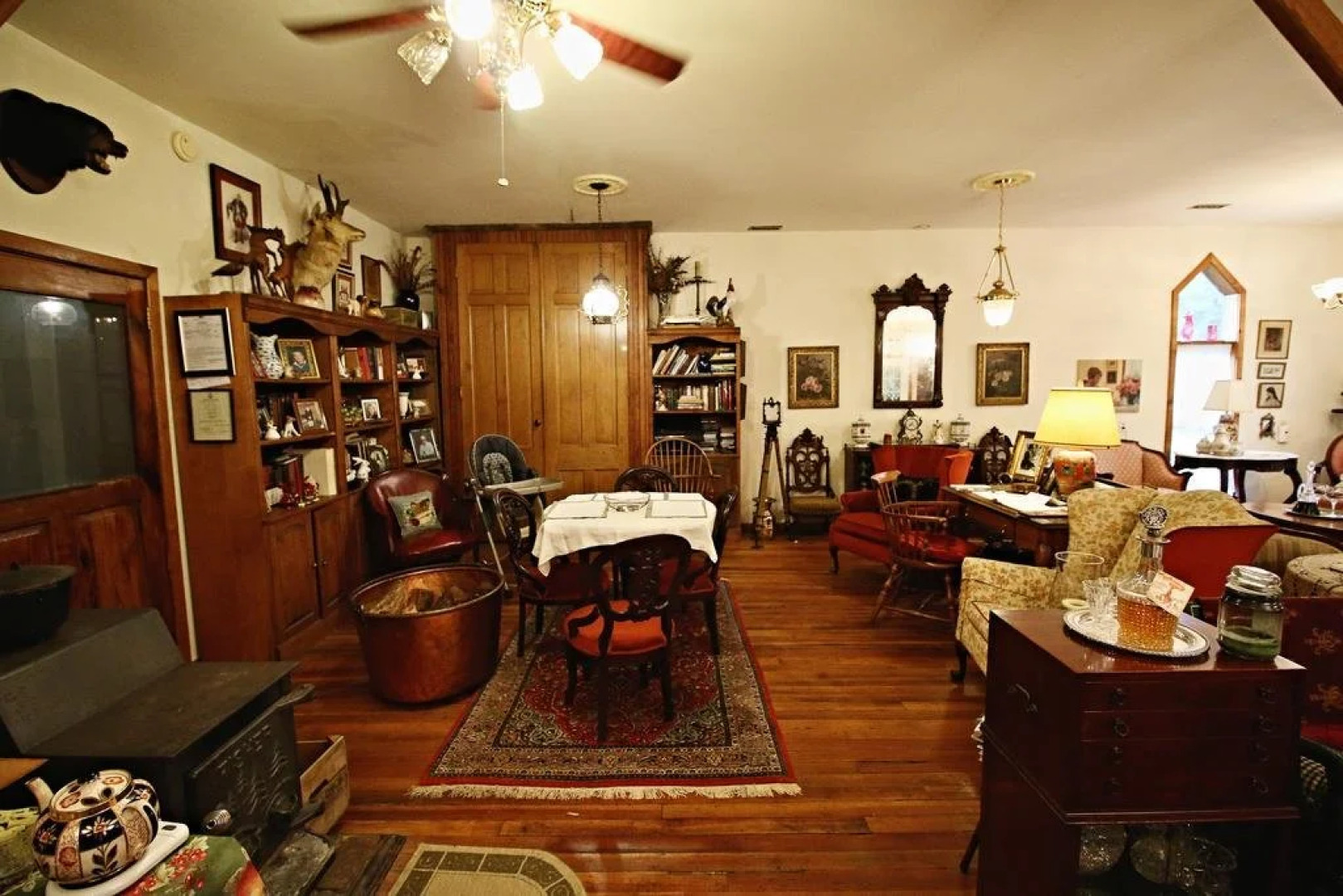 The Ebenezer House Bed & Breakfast
