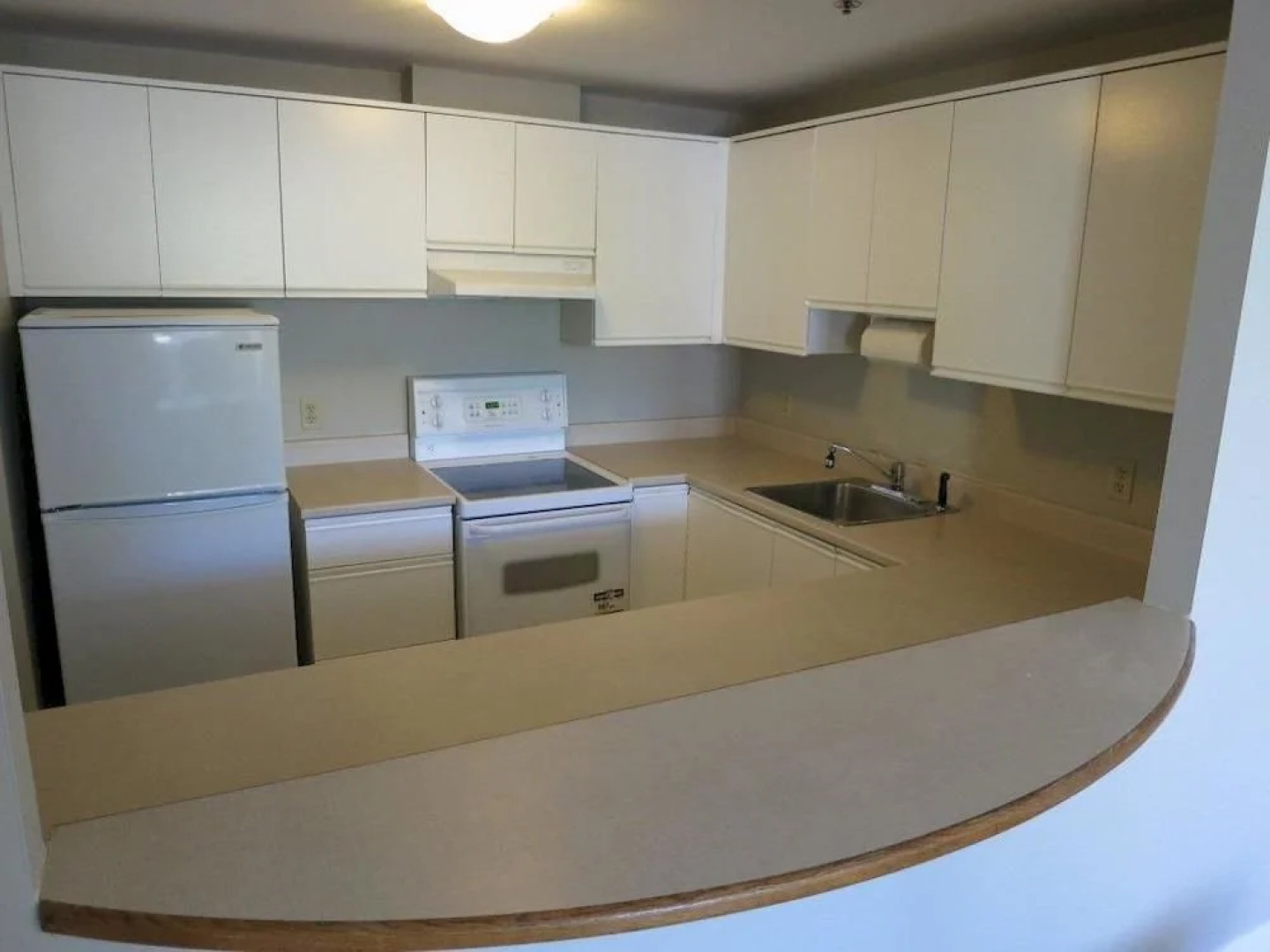 Moore Suites - Waterfront Place