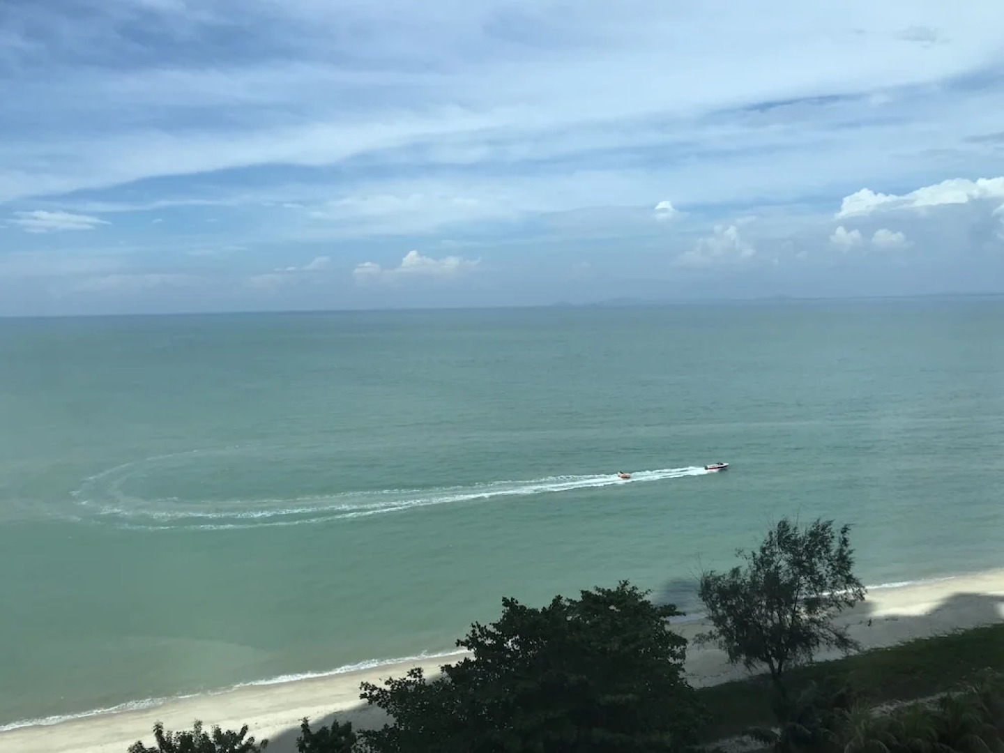 Brand New By The Beach - Tanjung Bungah