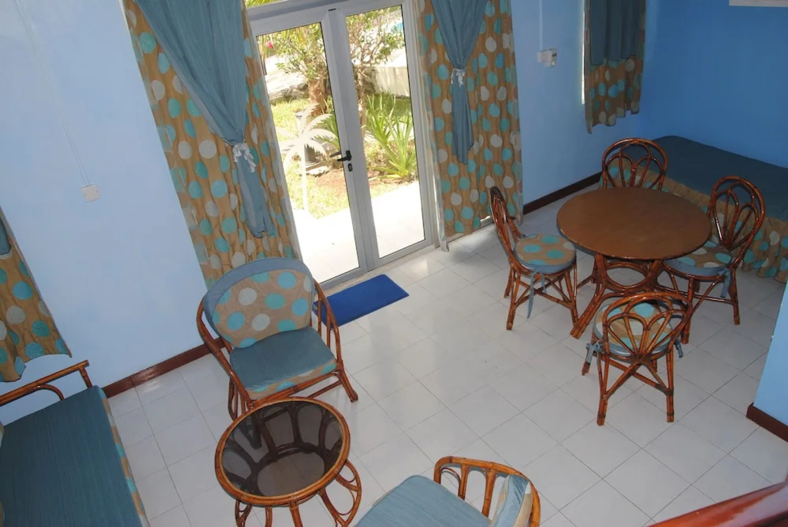 Coral Azur Cosi Holidays