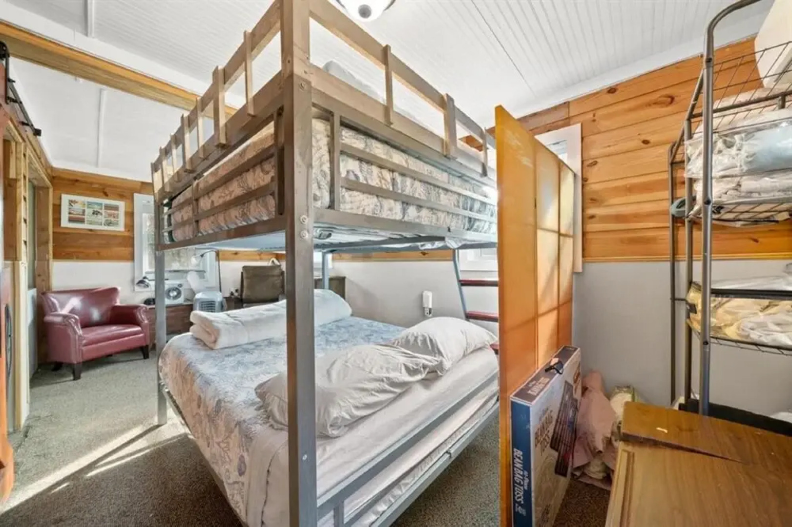 Blue Bonnet's Cabin Nestled in Nature