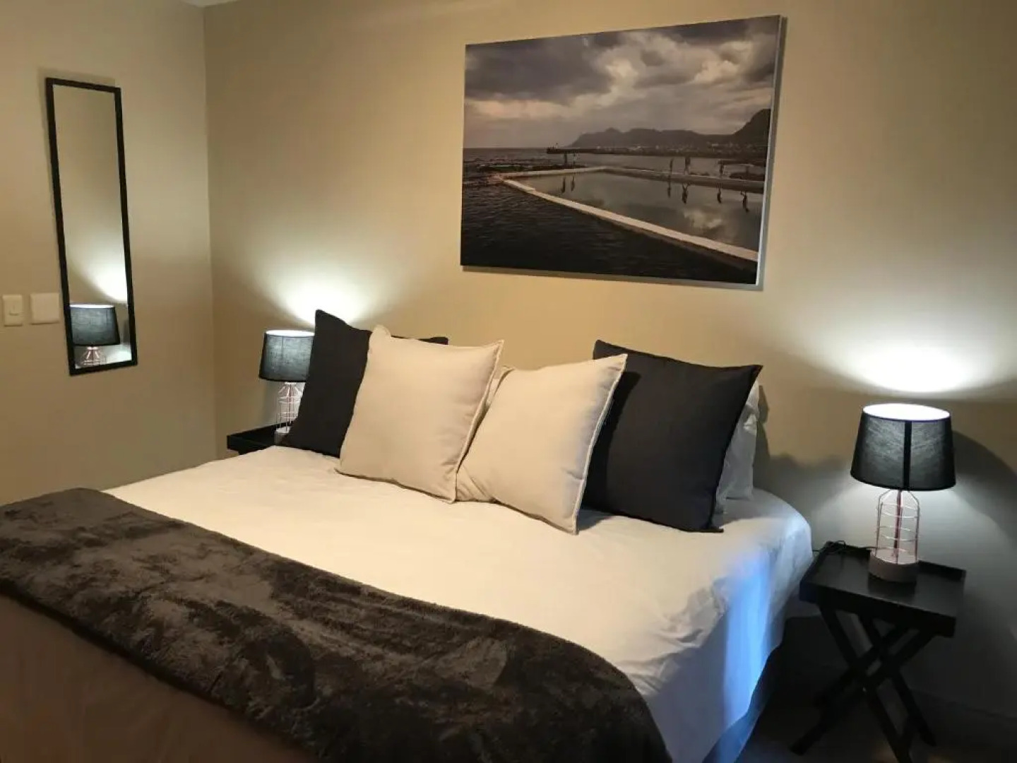 Loddey's Self Catering Apartments