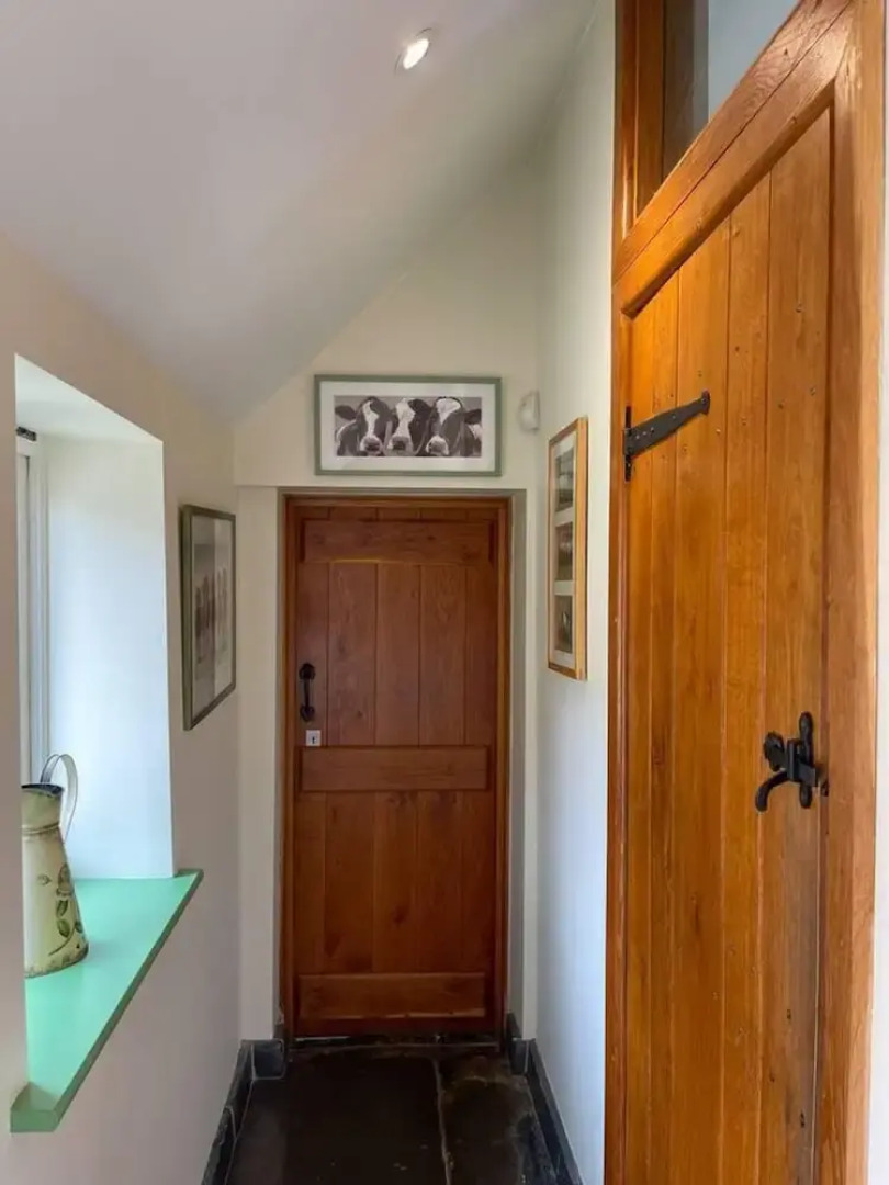 Sunshine Annex-double Bed,ensuite, Lounge, Kitchen