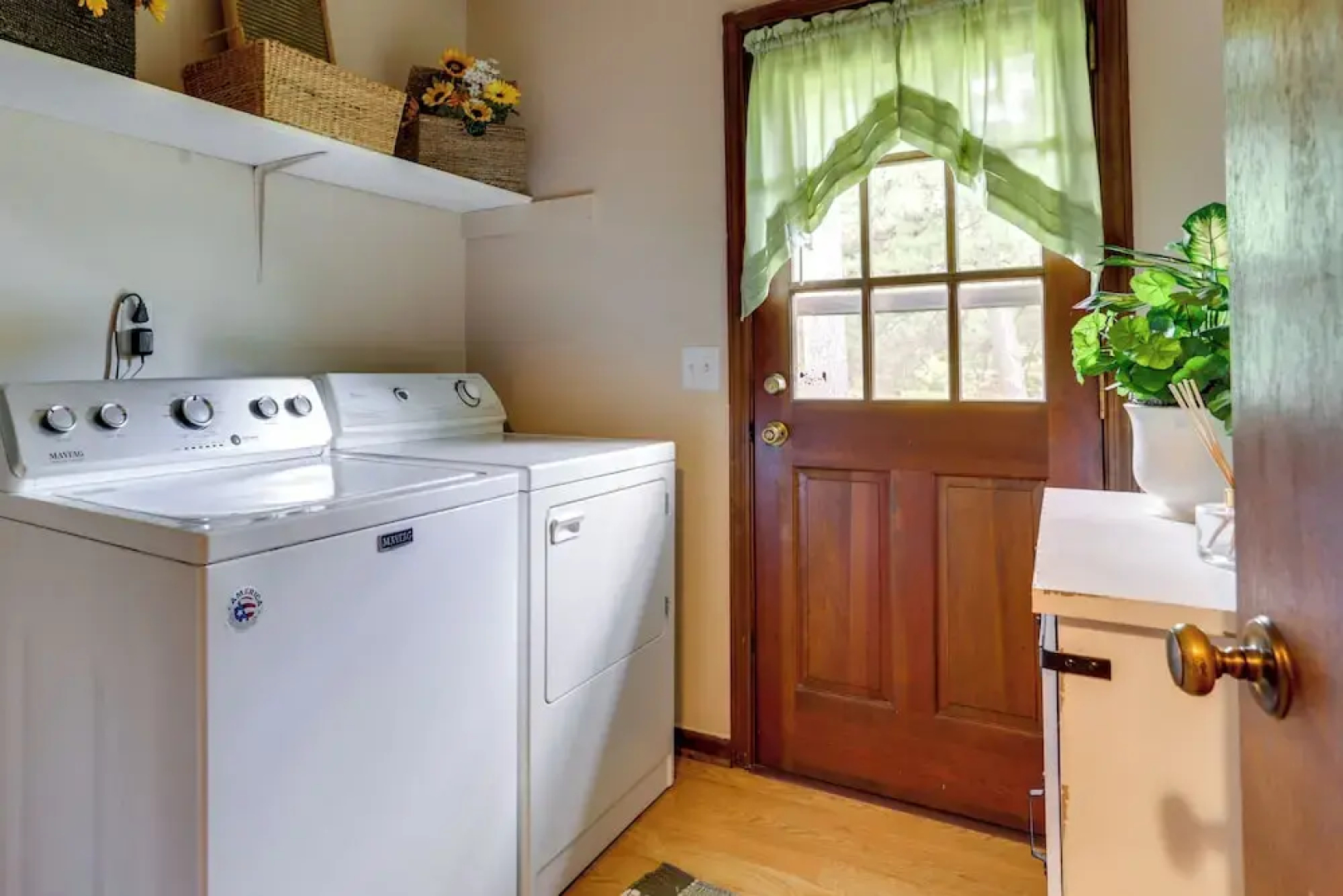 Cozy Georgia Getaway w/ Deck, Grill & Fire Pit!