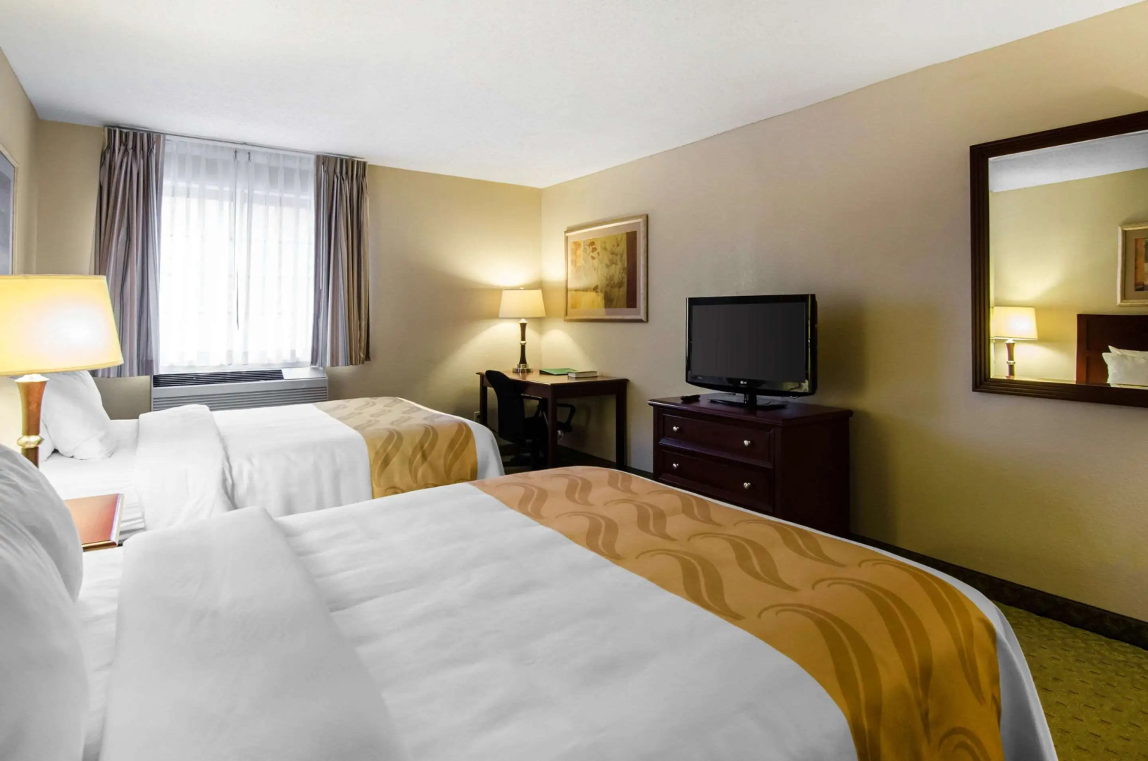 Quality Inn Summersville - New River Area
