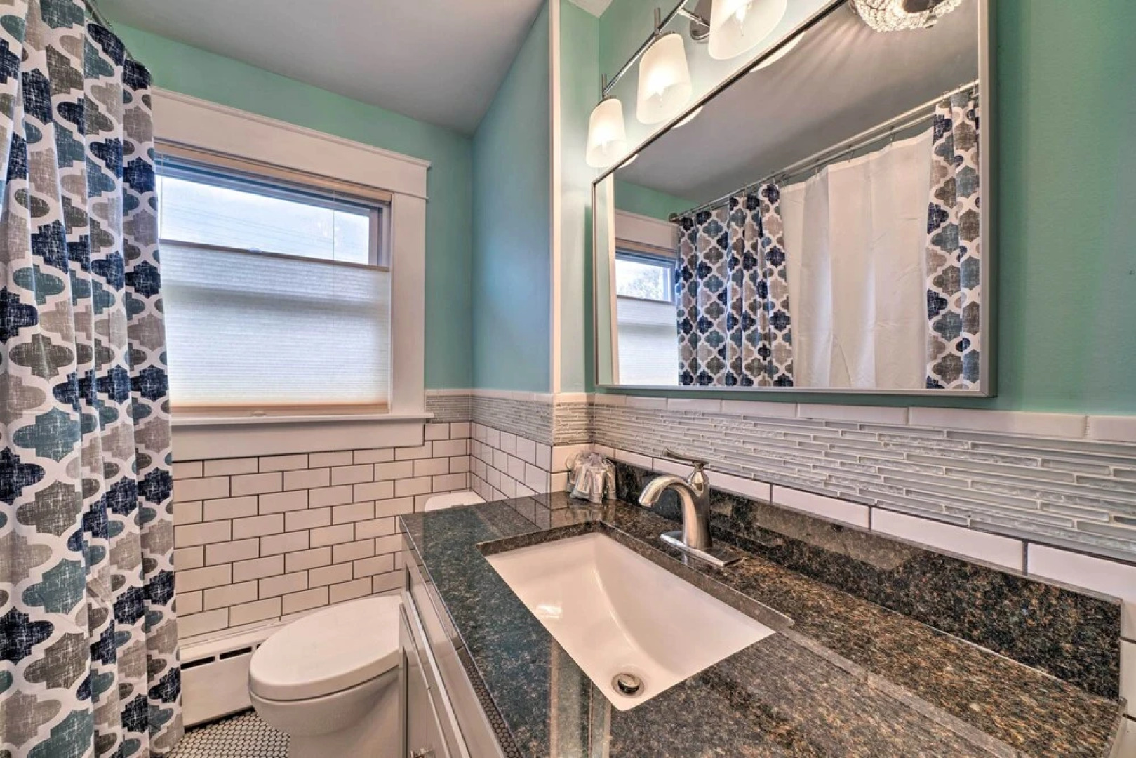 Classy Colonial House w/ Furnished Sunroom!