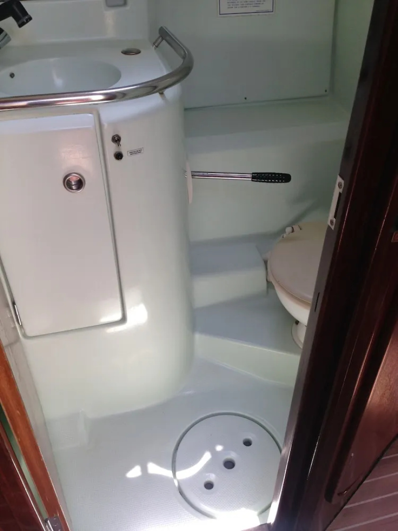 Yacht Yota Bellavita