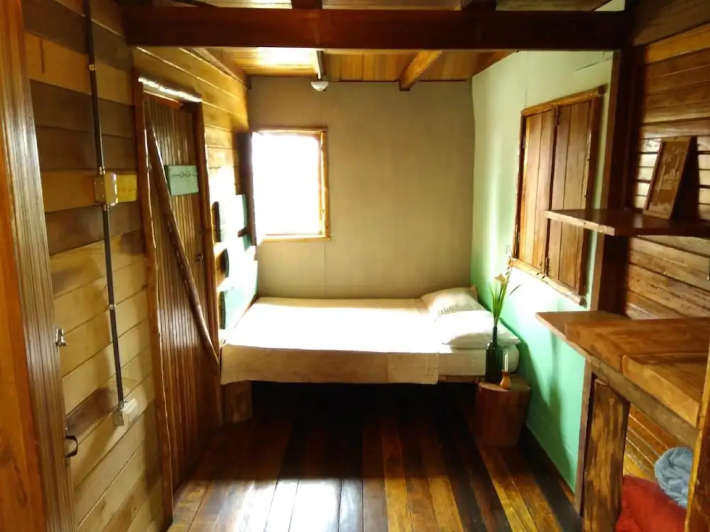 Iyok Ami Hostel Tours